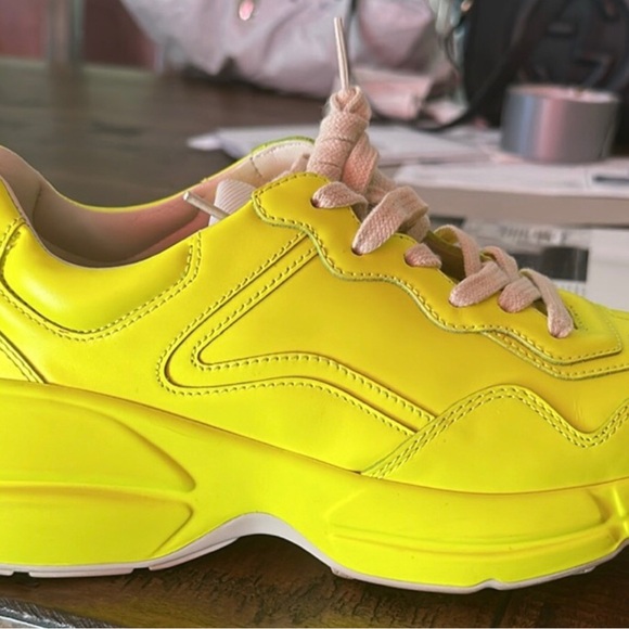 GUCCI RHYTON Sneakers in yellow fluo - Picture 4 of 9